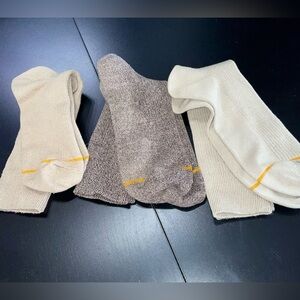 Signature Gold by Gold Toe mens 3 pr nylon cream tan crew socks dress warm